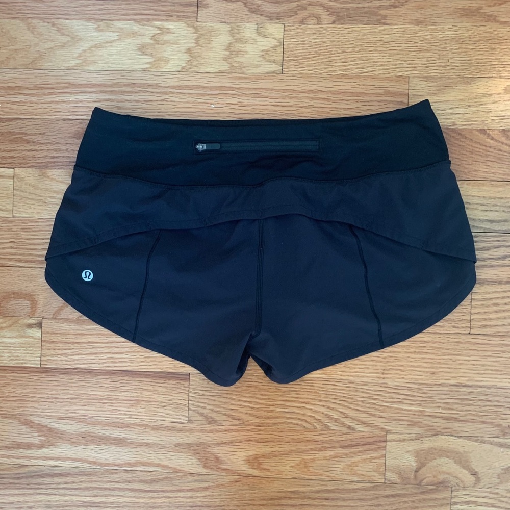 LULULEMON Speed Up Short 2.5”